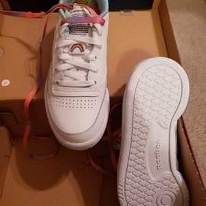 Reebok Club C 85, Women/Youth, 6/4.5, White Sneakers